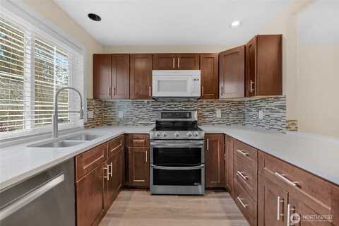 Admiralty, EVERETT, WA 98204