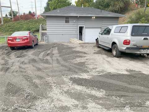 55Th, SEATTLE, WA 98178