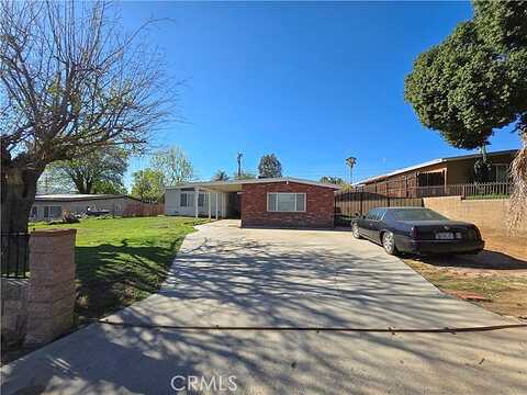 La Rue, JURUPA VALLEY, CA 92509