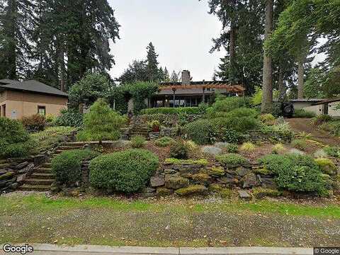 Westbay, LAKE OSWEGO, OR 97035