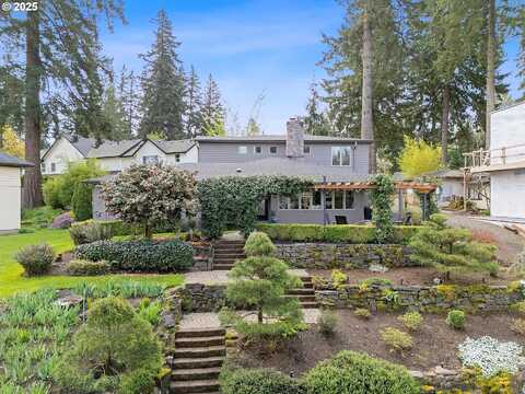 Westbay, LAKE OSWEGO, OR 97035