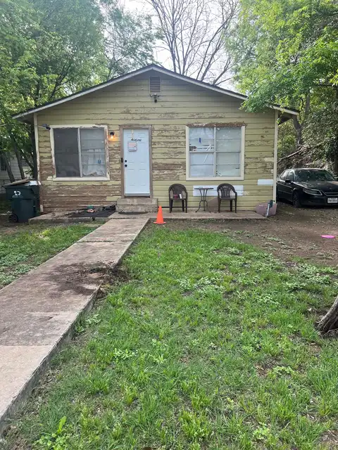 Railroad, SAN MARCOS, TX 78666