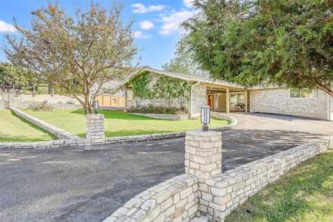 Douglas, LAGO VISTA, TX 78645