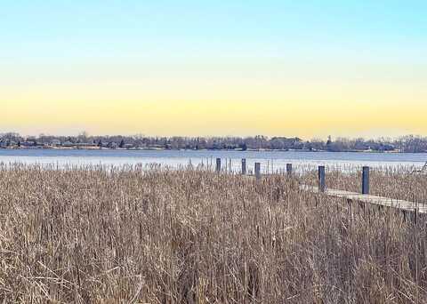 Butte Des Morts Beach, NEENAH, WI 54956