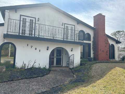 20Th, TEXAS CITY, TX 77590