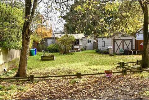86Th, PORTLAND, OR 97216