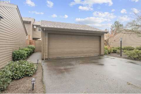 Michelbook, MCMINNVILLE, OR 97128
