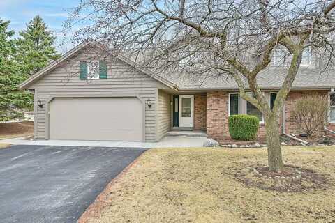 Deer Ridge, WEST BEND, WI 53095
