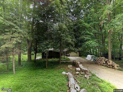 Shady, WATERTOWN, WI 53094