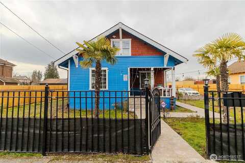 1St, KENT, WA 98032