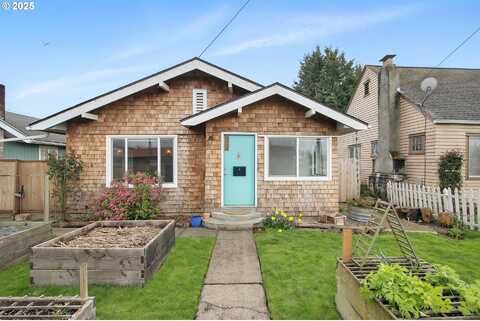 8Th, KELSO, WA 98626