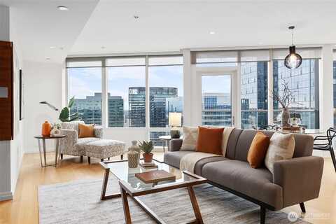 4Th, BELLEVUE, WA 98004