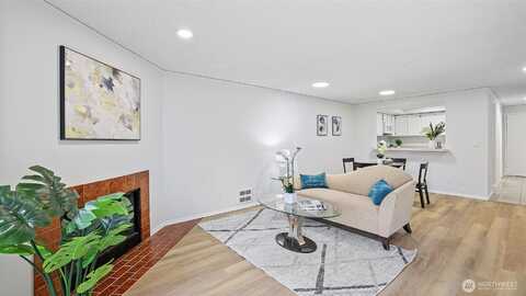 4Th, RENTON, WA 98056