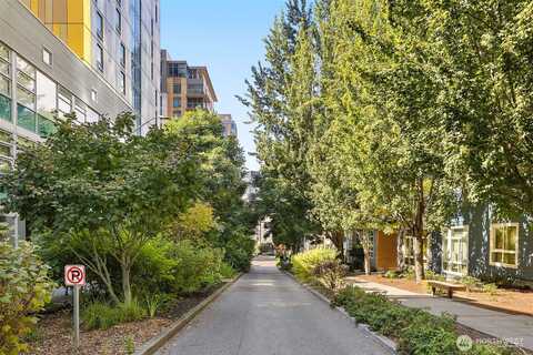 Terry, SEATTLE, WA 98121