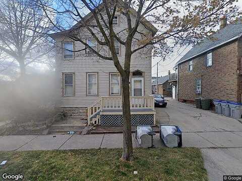 Marshall, MILWAUKEE, WI 53202
