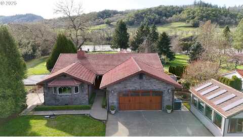 Echo, ROSEBURG, OR 97470