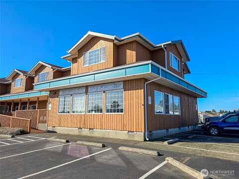 Chance A La Mer, OCEAN SHORES, WA 98569