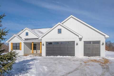 Chapman Hills, HUDSON, WI 54016
