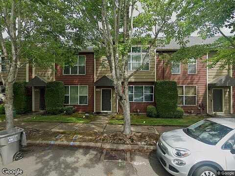 Beech, PORTLAND, OR 97230