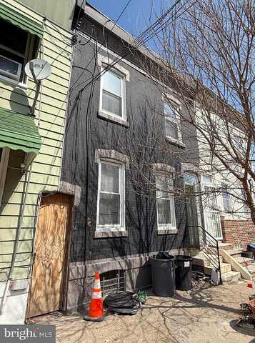 12Th, PHILADELPHIA, PA 19133