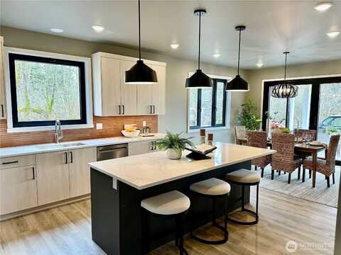Creston, BELLINGHAM, WA 98226