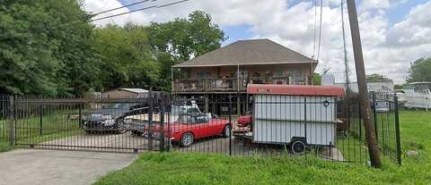 Rebecca, HOUSTON, TX 77021