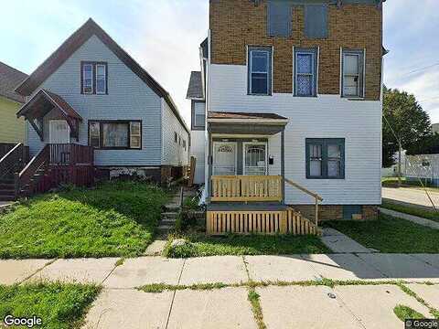11Th, MILWAUKEE, WI 53206