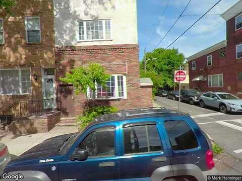 10Th, PHILADELPHIA, PA 19148