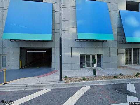 Ashley, TAMPA, FL 33602