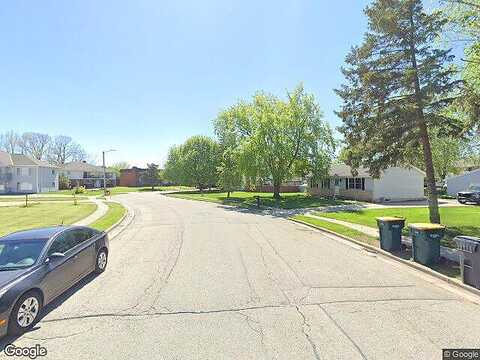 W197N16633 Ridgeway Drive, Jackson, WI 53037