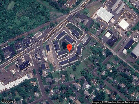 Warren Dr #50, Chalfont, PA 18914