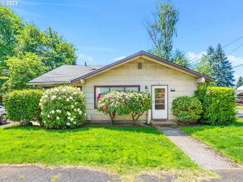 Pine, PORTLAND, OR 97216