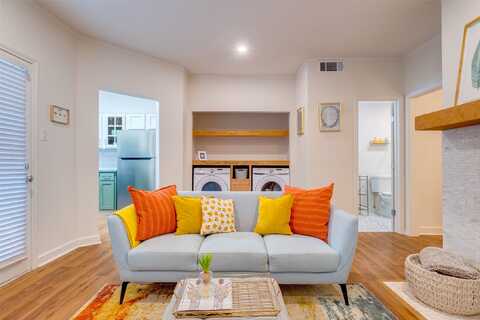 Spring Valley Road #H25, Dallas, TX 75254