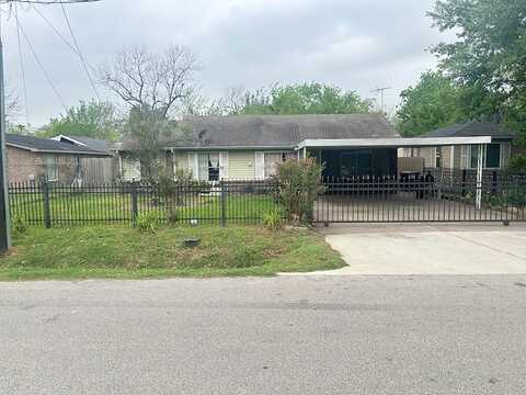 Barrett St Street, Houston, TX 77022
