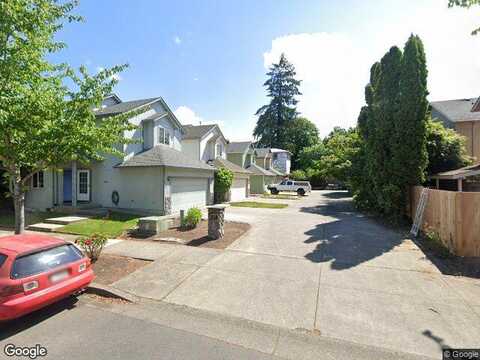 Kendra St, Eugene, OR 97401