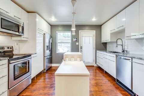 Mahanna Springs Drive #A, Dallas, TX 75235
