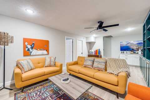 Custer #49, Richardson, TX 75080