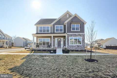 Hawthorne Dr, HARRISBURG, PA 17110