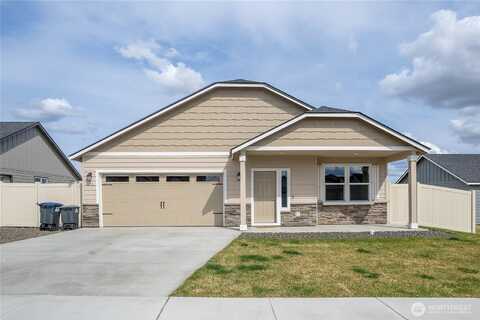 Royal Palm Drive, Moses Lake, WA 98837