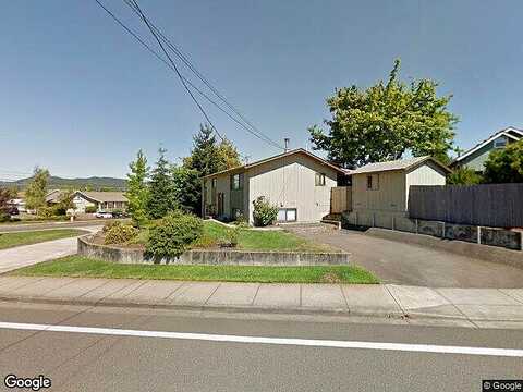 Nw Keasey St, Roseburg, OR 97470