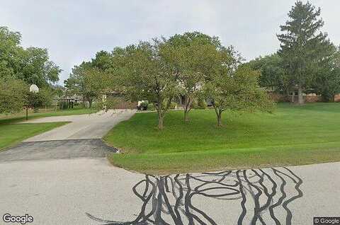 N Maplecrest Lane, Mequon, WI 53092