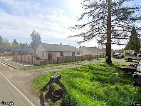 Charming Pl Nw, Albany, OR 97321