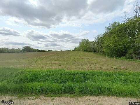 Compton Ave, River Falls, WI 54022