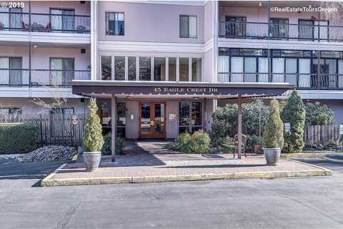 Eagle Crest, LAKE OSWEGO, OR 97035
