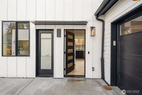 17Th Avenue Sw #B, Seattle, WA 98106