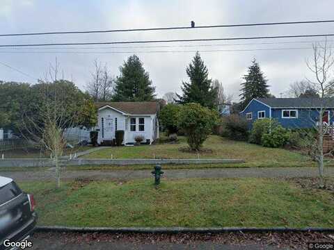 17Th Avenue Sw #B, Seattle, WA 98106