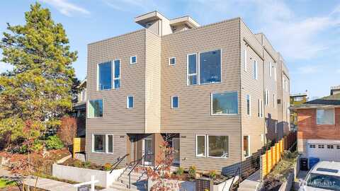 44Th Avenue Sw, Seattle, WA 98136