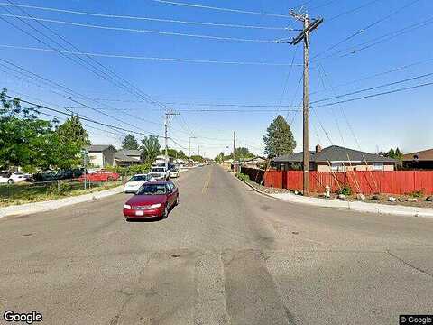 N Ave B, Grandview, WA 98930