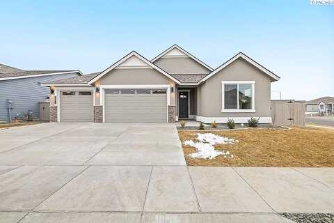 Aviro Ave, Richland, WA 99354