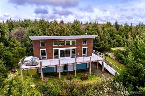 Sea Wind Lane Sw, Ocean Shores, WA 98569